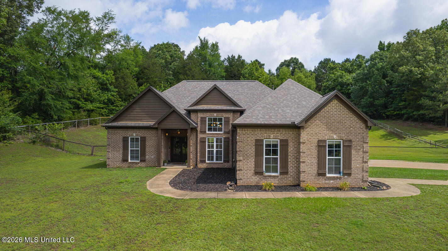 164 Timber Ridge Drive Byhalia, MS 38611 - Photo 1 of 26 DJI_0482