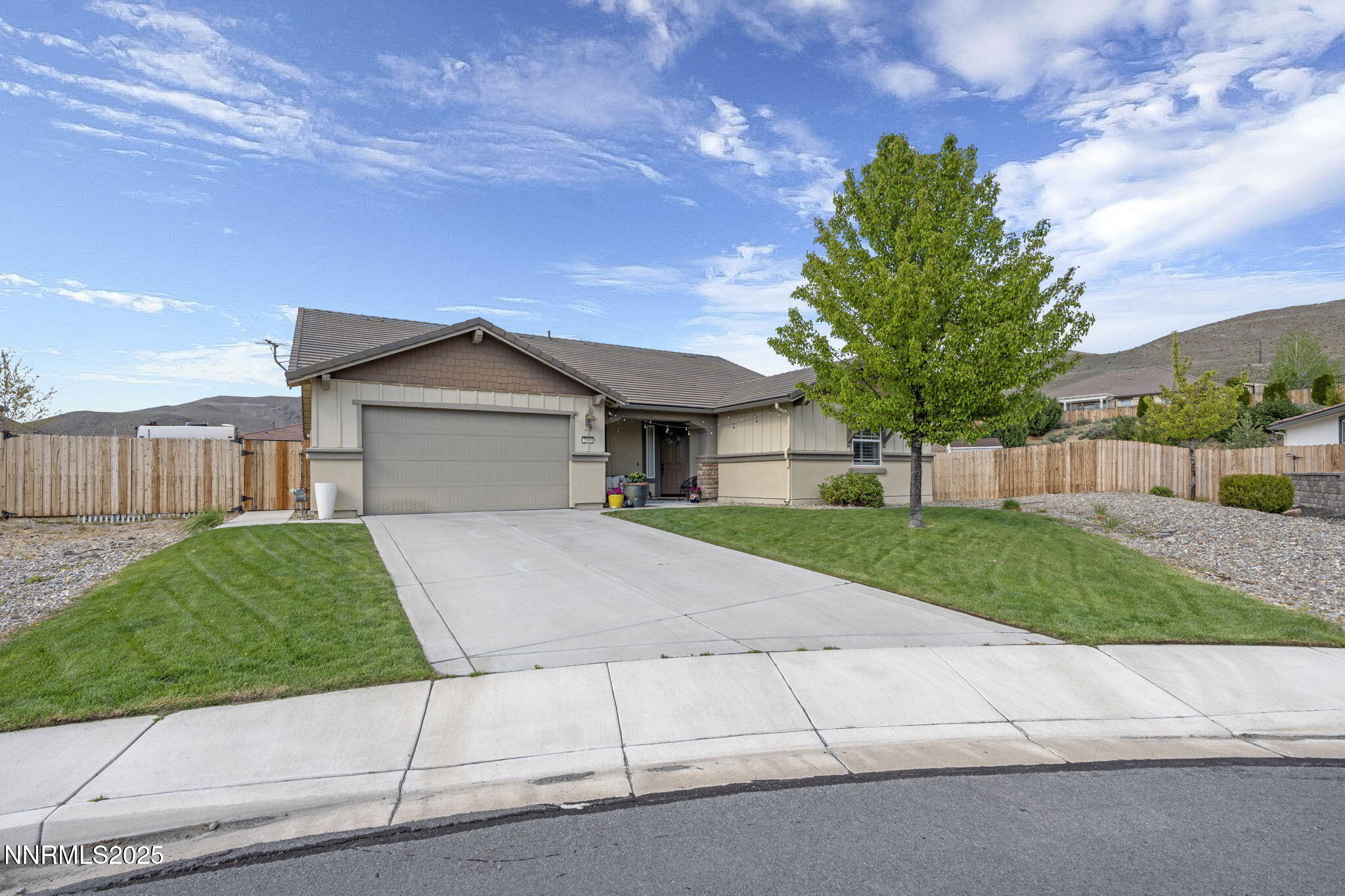 2860 Tobiano Drive Reno, NV 89521 - Photo 3 of 17 4-web-or-mls-DSC01874