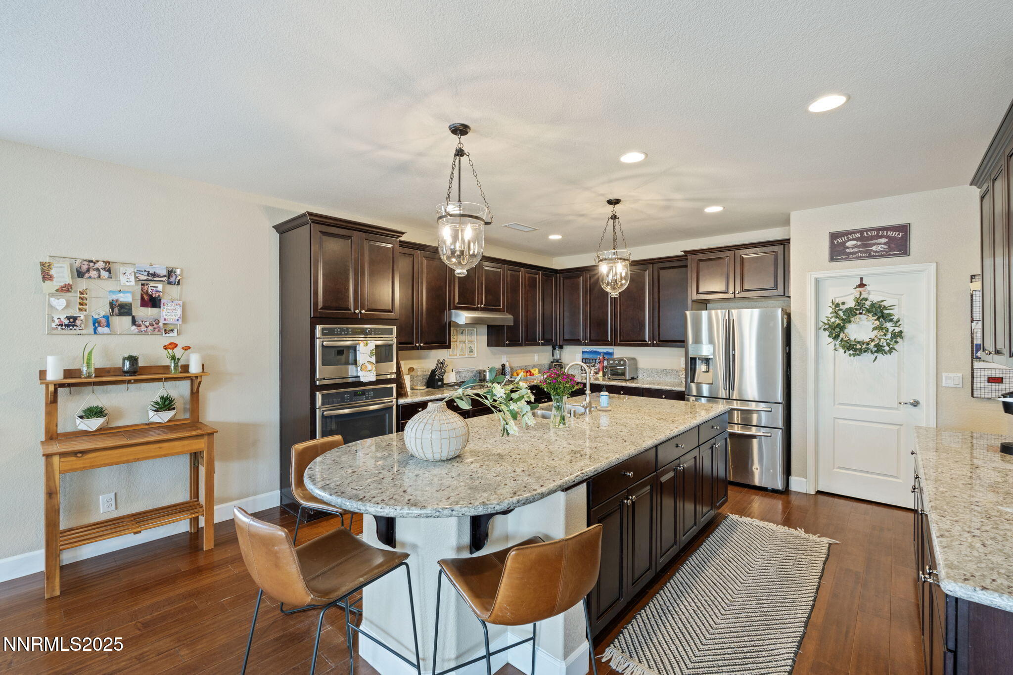 2860 Tobiano Drive Reno, NV 89521 - Photo 5 of 17 21-web-or-mls-DSC01624