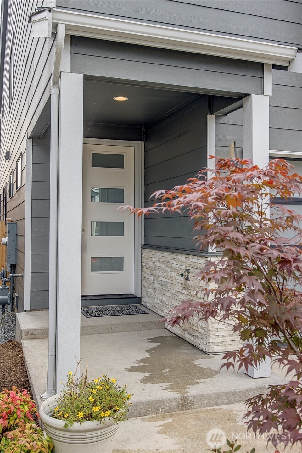 3918 214th Place Southeast, Unit A Bothell, WA 98021 - Photo 2 of 29