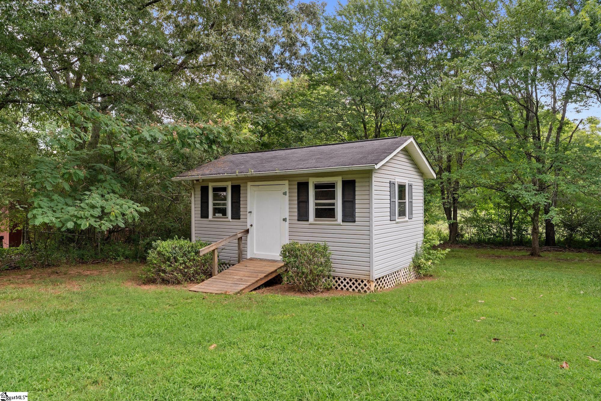 1014 East Queen Street Pendleton, SC 29670 - Photo 37 of 44