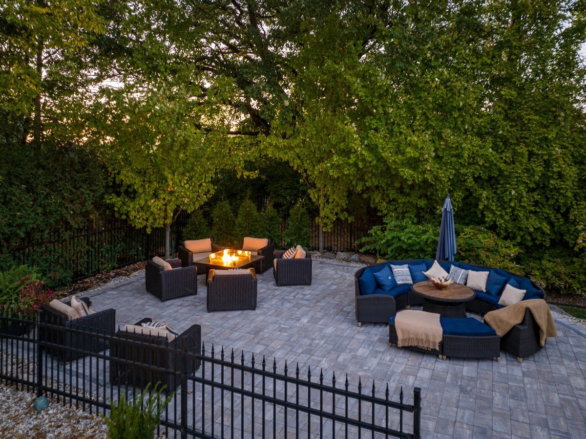 12128 Rangeview Court Fishers, IN 46037 - Photo 7 of 100