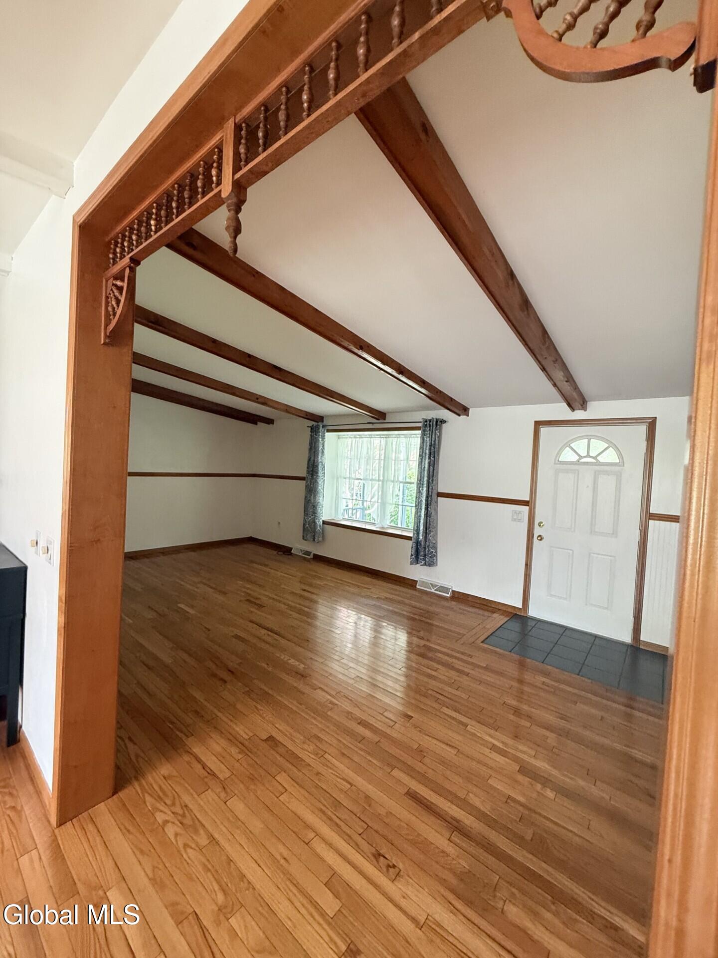 695 Dean Road Hudson Falls, NY 12839 - Photo 12 of 35 lIVING ROOM