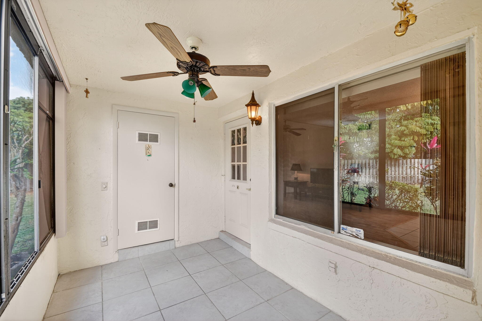 328 Pine Ridge Circle, Unit C1 Greenacres, FL 33463 - Photo 3 of 47 a view of hallway with shower