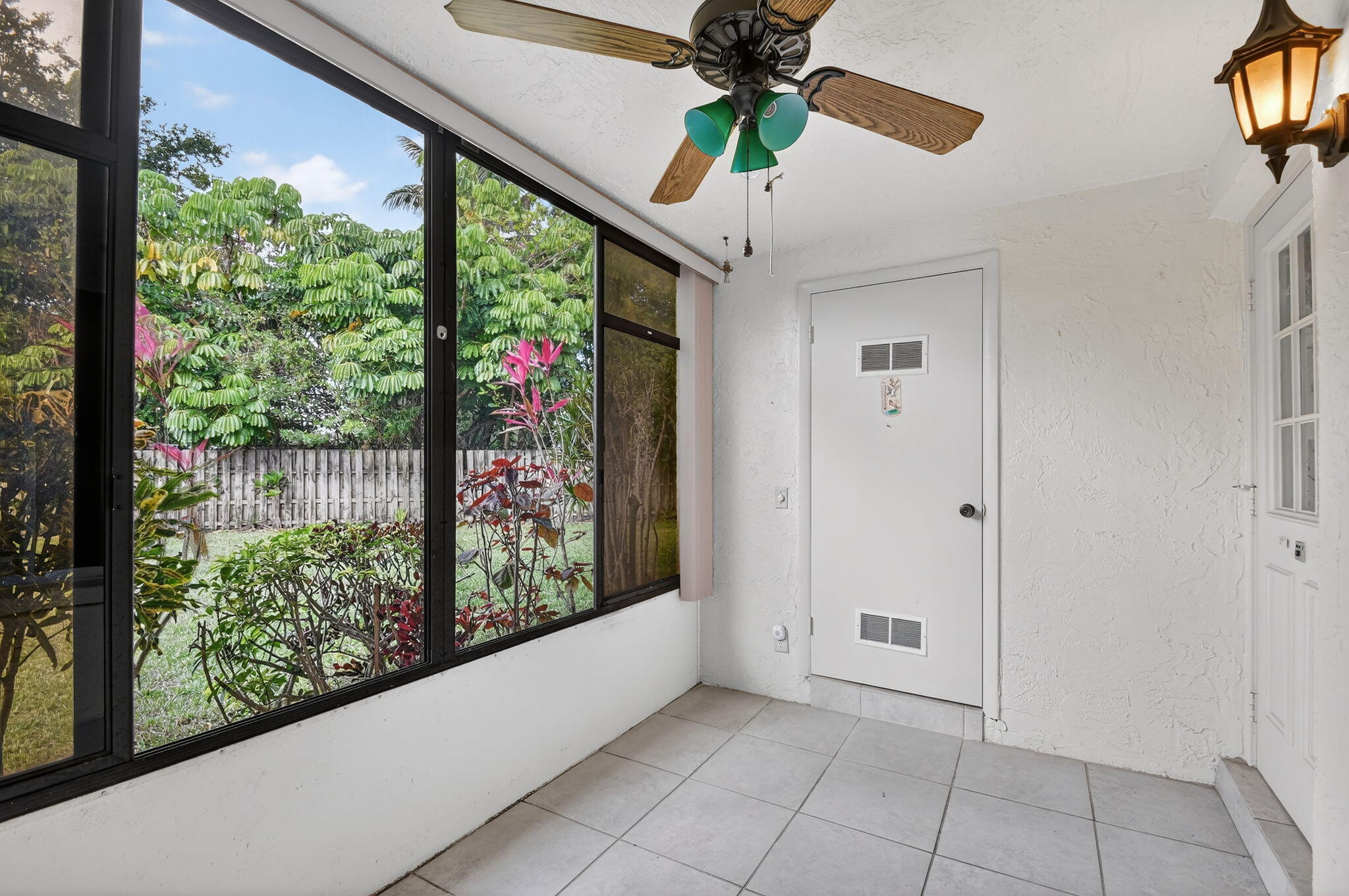 328 Pine Ridge Circle, Unit C1 Greenacres, FL 33463 - Photo 4 of 47