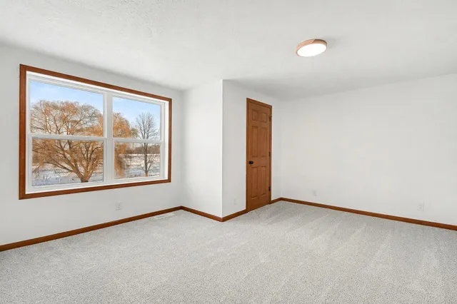 $479,900 | 549 Nicholas Road, Ionia, MI 48846