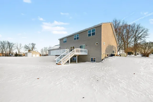 $479,900 | 549 Nicholas Road, Ionia, MI 48846