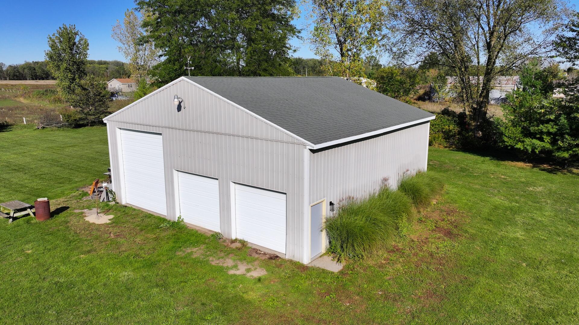 549 Nicholas Road Ionia, MI 48846 - Photo 34 of 40 DJI_20251005140913_0044_D