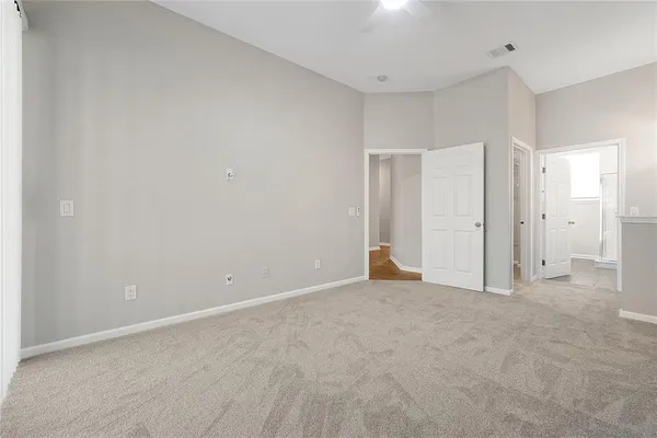 $2,695 | 7521 Bayport Road, Unit 12, Orlando, FL 32819