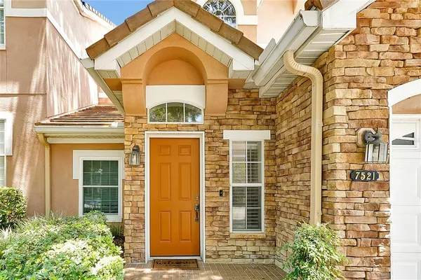 $2,695 | 7521 Bayport Road, Unit 12, Orlando, FL 32819