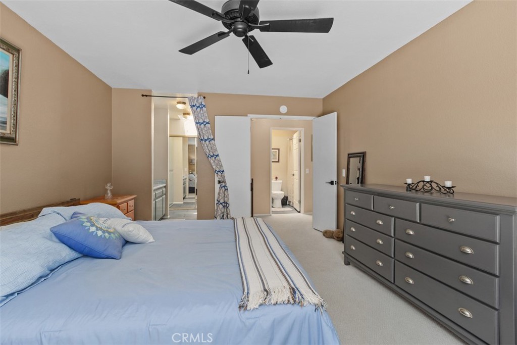 985 North Main Avenue Fallbrook, CA 92028 - Photo 16 of 30