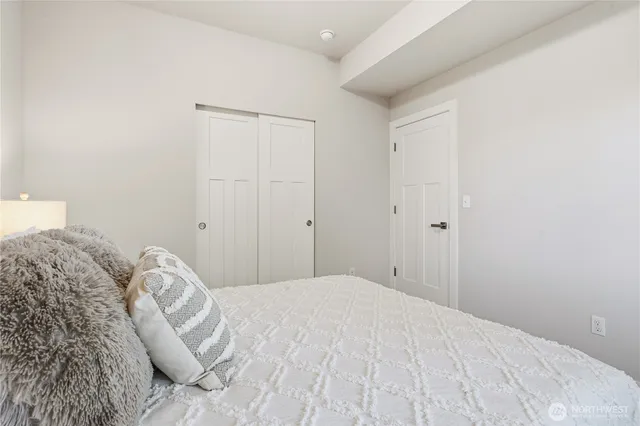 $1,499,950 | 22516 41st Drive Southeast, Bothell, WA 98021