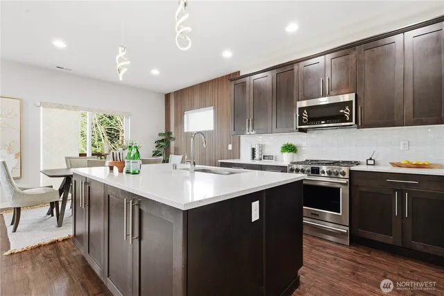 $1,499,950 | 22516 41st Drive Southeast, Bothell, WA 98021