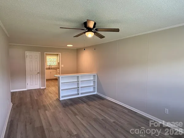 $1,250 | 1771 River Road, Lincolnton, NC 28092