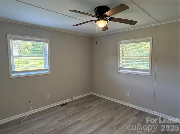 $1,250 | 1771 River Road, Lincolnton, NC 28092