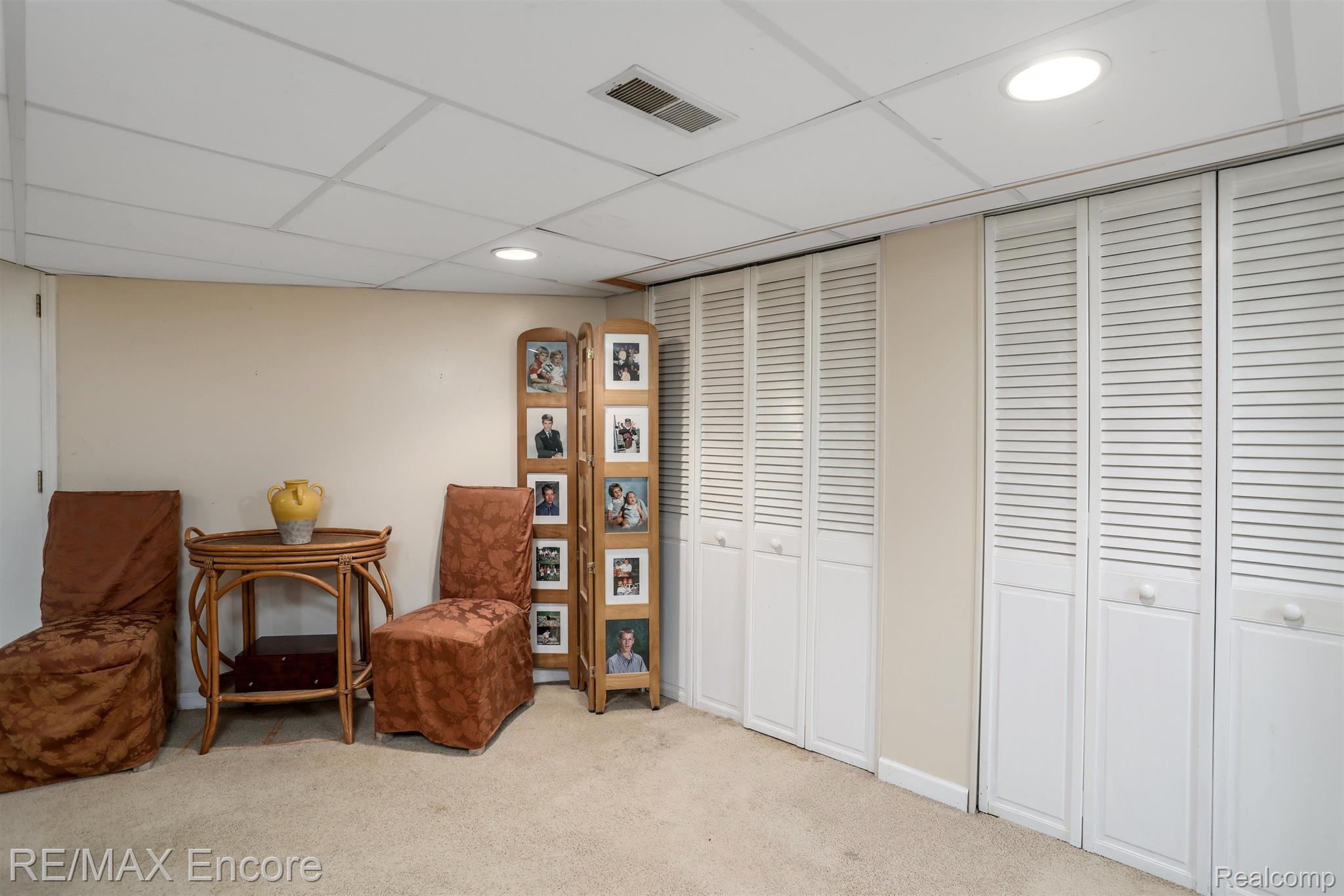 2350 Manchester Road Birmingham, MI 48009 - Photo 30 of 36 Gallery Image 30