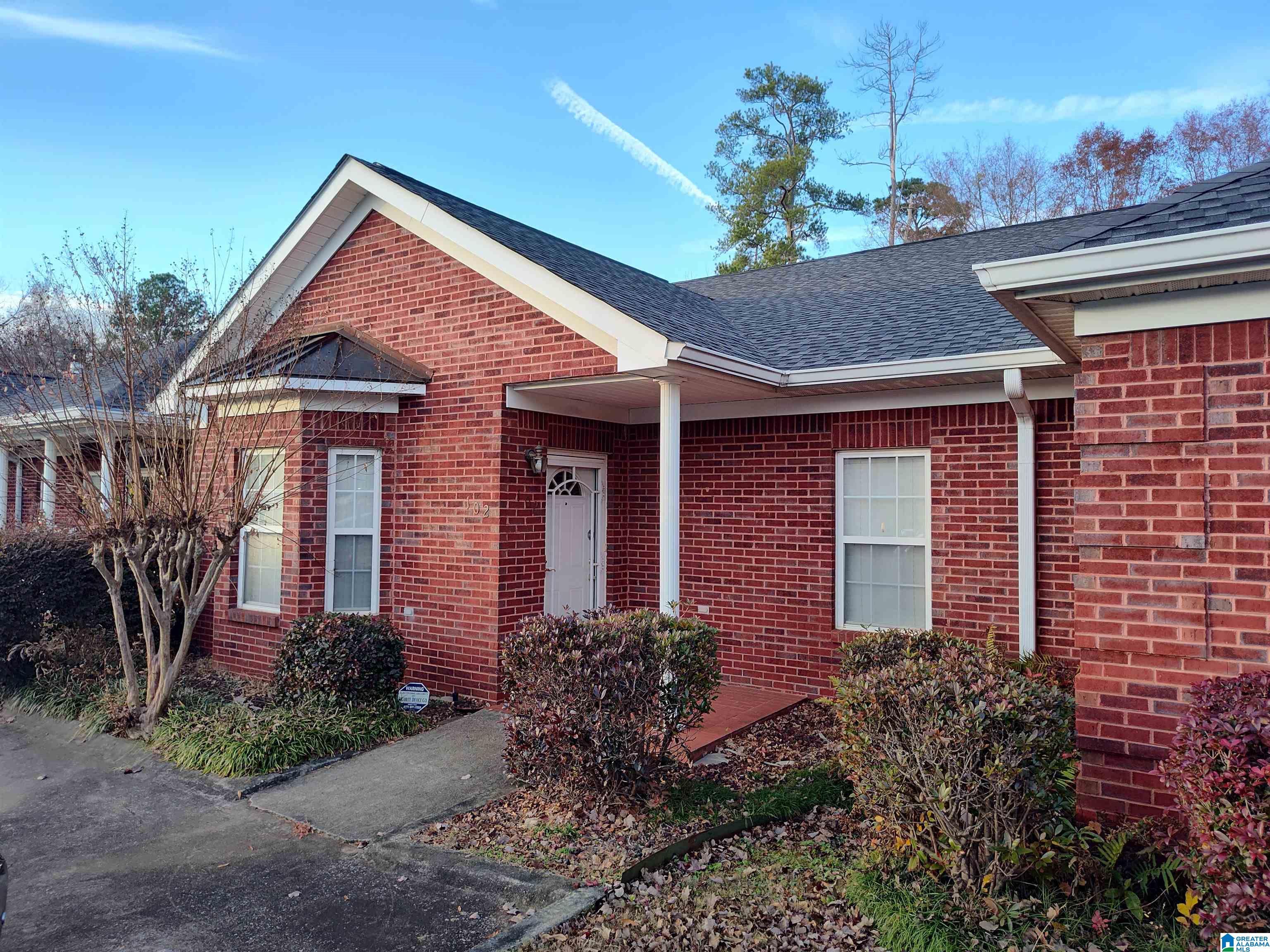 102 West Spring Street, Unit 102 Sylacauga, AL 35150 - Photo 1 of 9