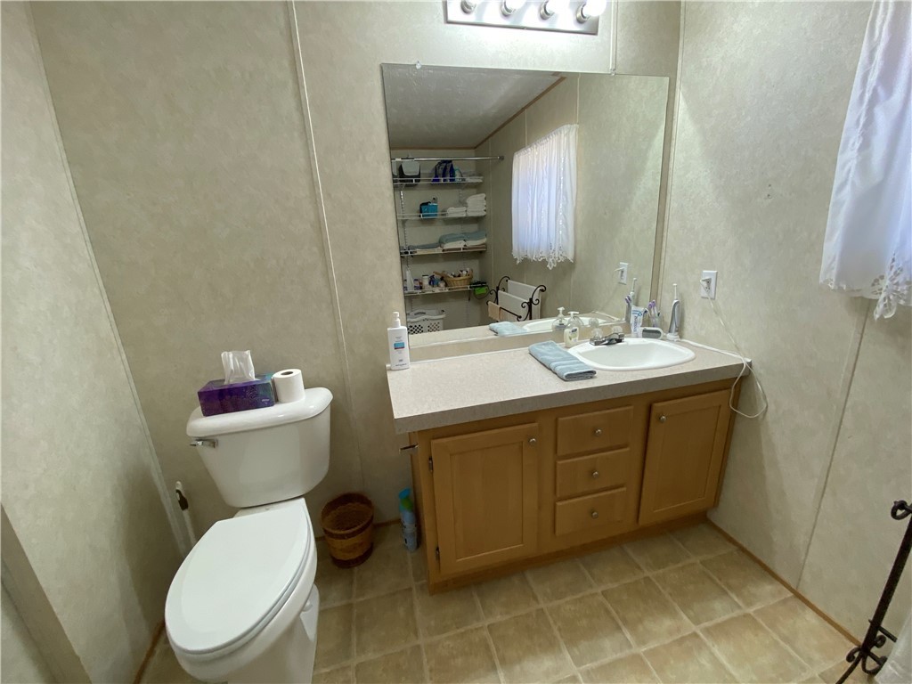 329 South Dellwood Road Mountain Rest, SC 29664 - Photo 23 of 47 Gallery Image 23