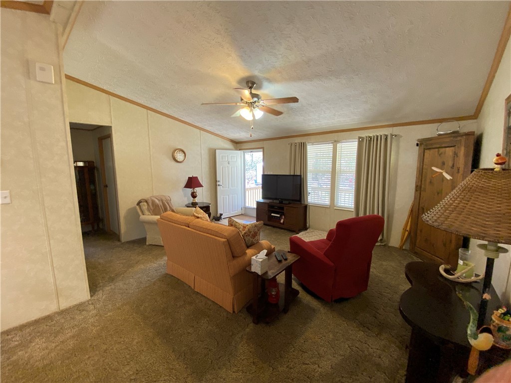 329 South Dellwood Road Mountain Rest, SC 29664 - Photo 5 of 47 Gallery Image 5