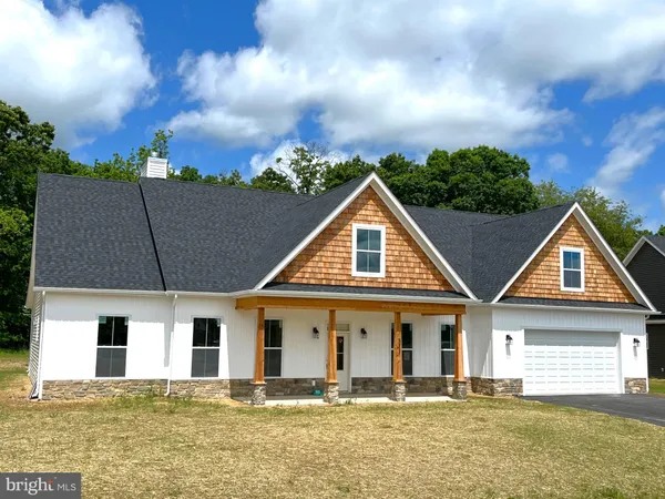 $664,900 | 80 Dibble Bunker Hill, Bunker Hill, WV 25413