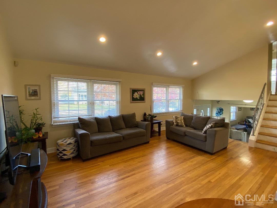 26 Gulf Road East Brunswick, NJ 08816 - Photo 12 of 36 Gallery Image 12