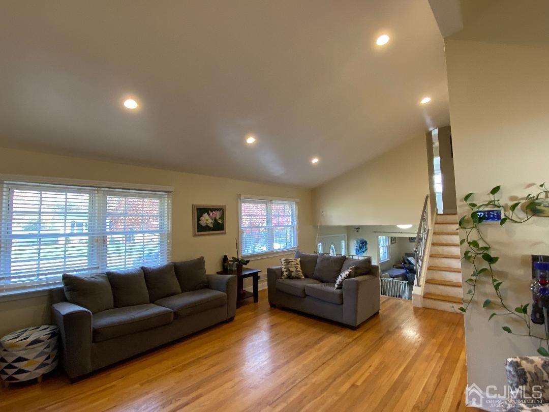 26 Gulf Road East Brunswick, NJ 08816 - Photo 13 of 36 Gallery Image 13