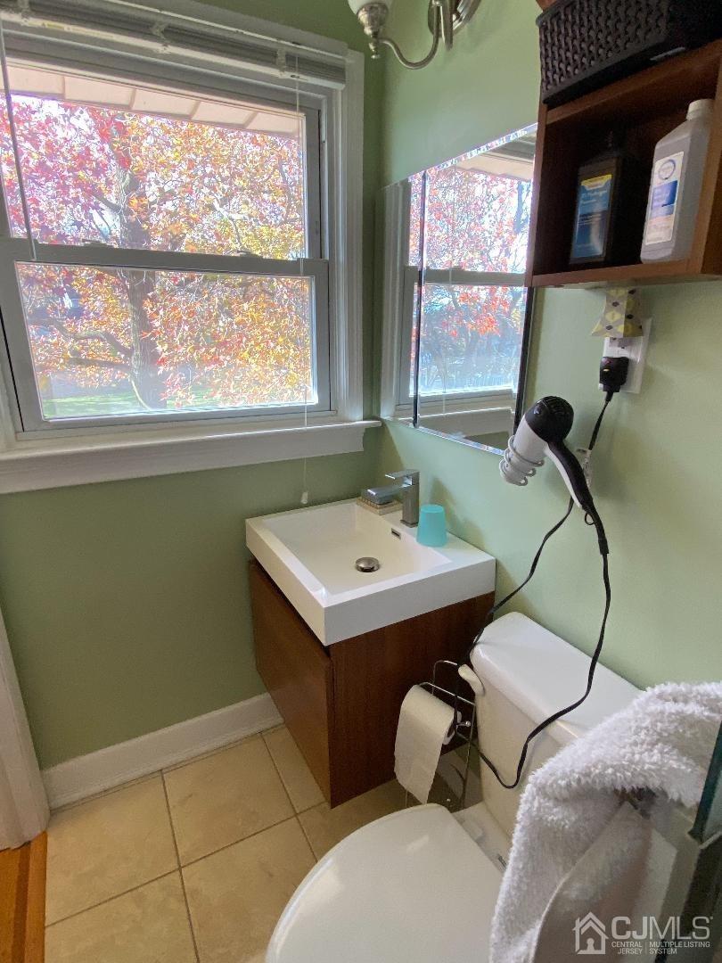 26 Gulf Road East Brunswick, NJ 08816 - Photo 20 of 36 Gallery Image 20