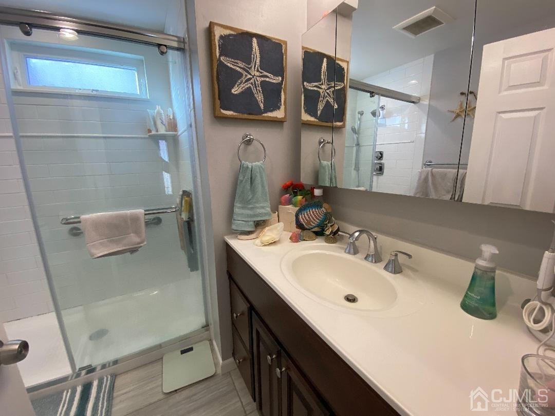 26 Gulf Road East Brunswick, NJ 08816 - Photo 25 of 36 Gallery Image 25