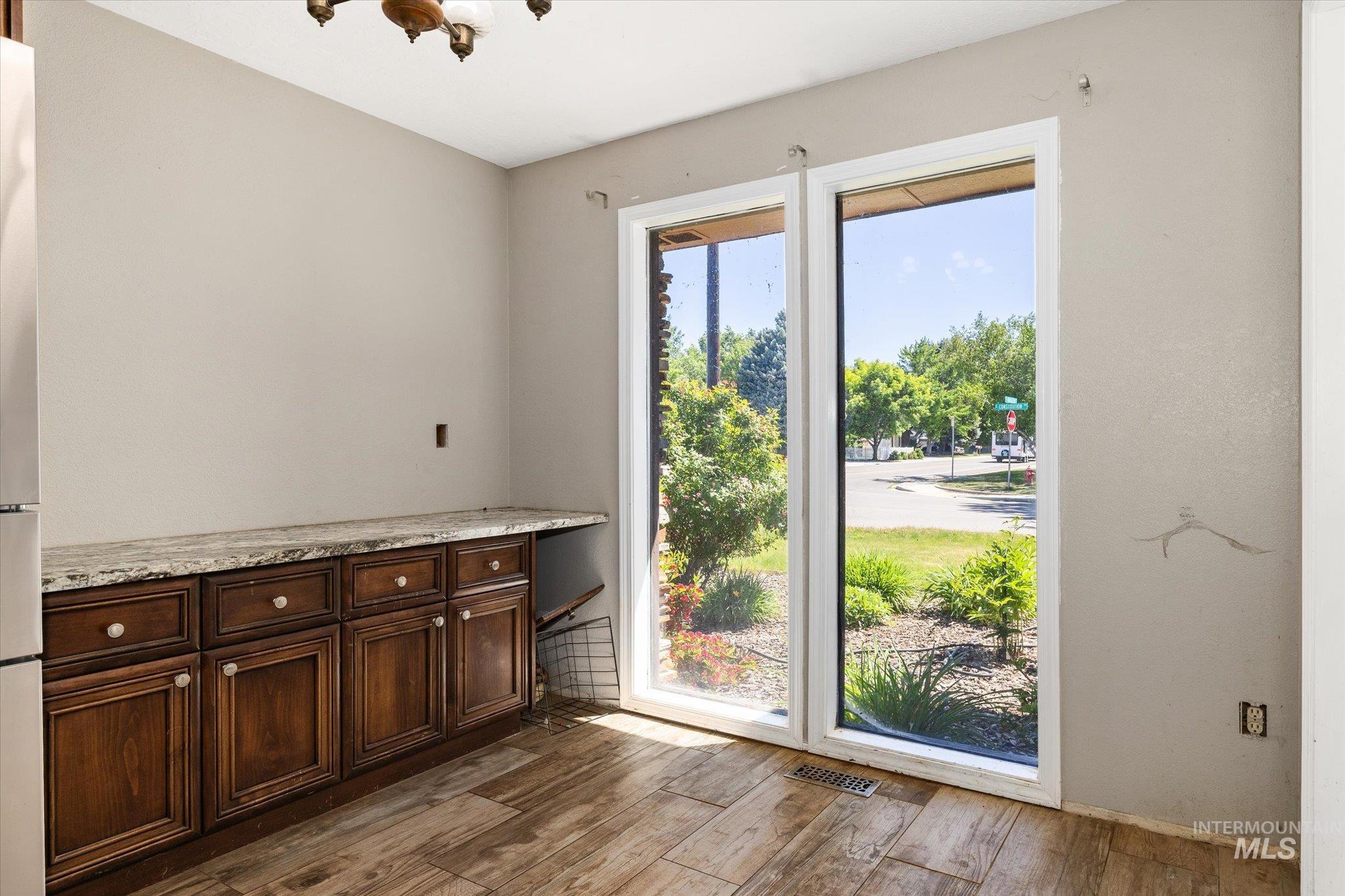 3829 South Constitution Way Boise, ID 83706 - Photo 19 of 34