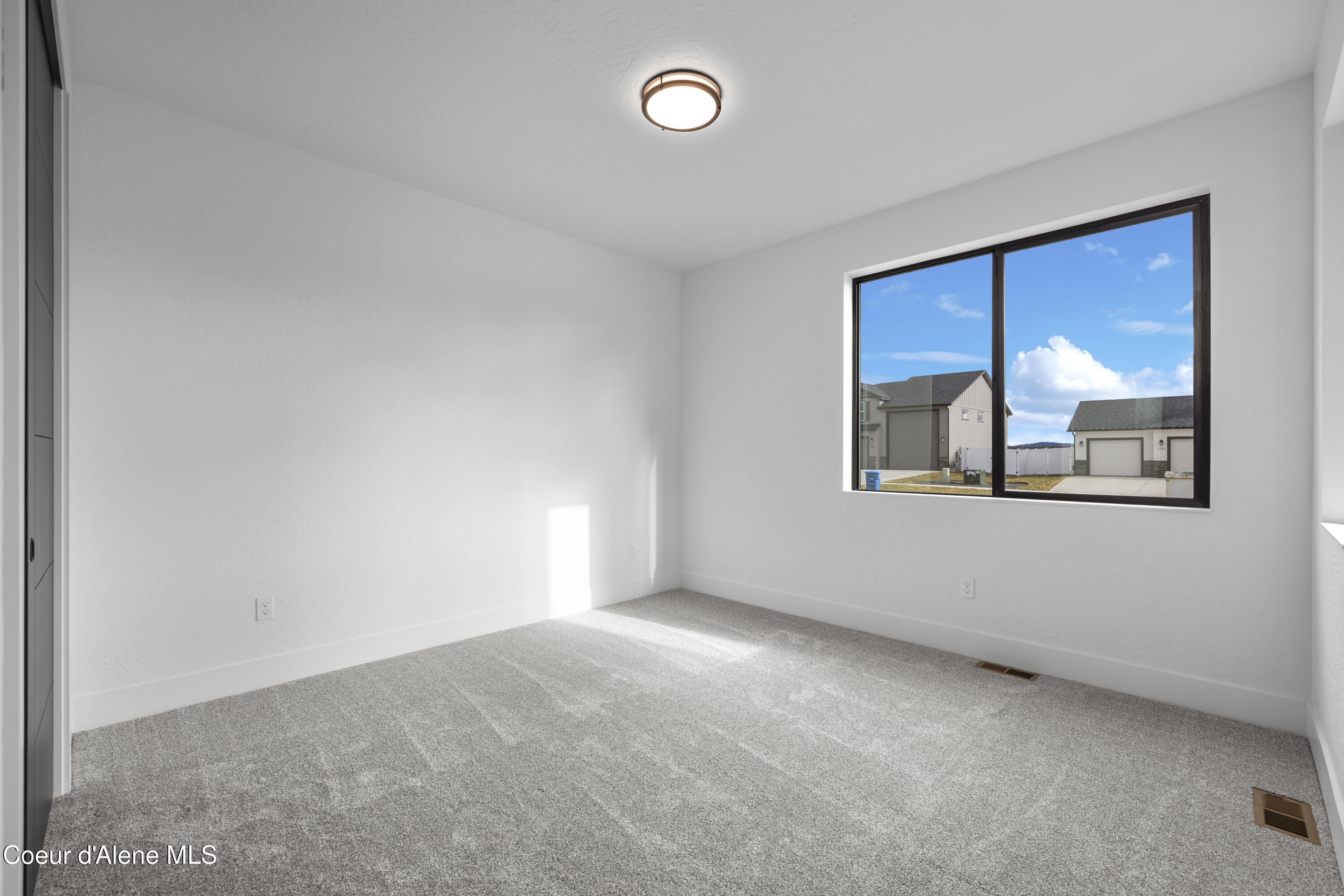 5967 West Moresby Avenue Rathdrum, ID 83858 - Photo 18 of 28 Guestbed2