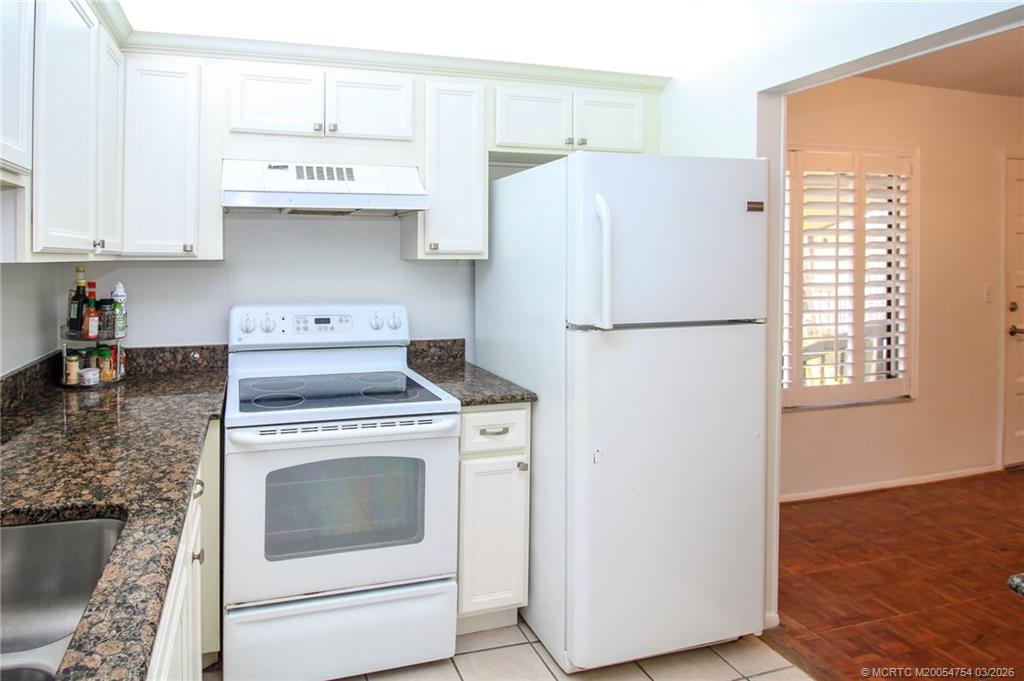 800 Northwest Fork Road, Unit 312 Stuart, FL 34994 - Photo 8 of 24