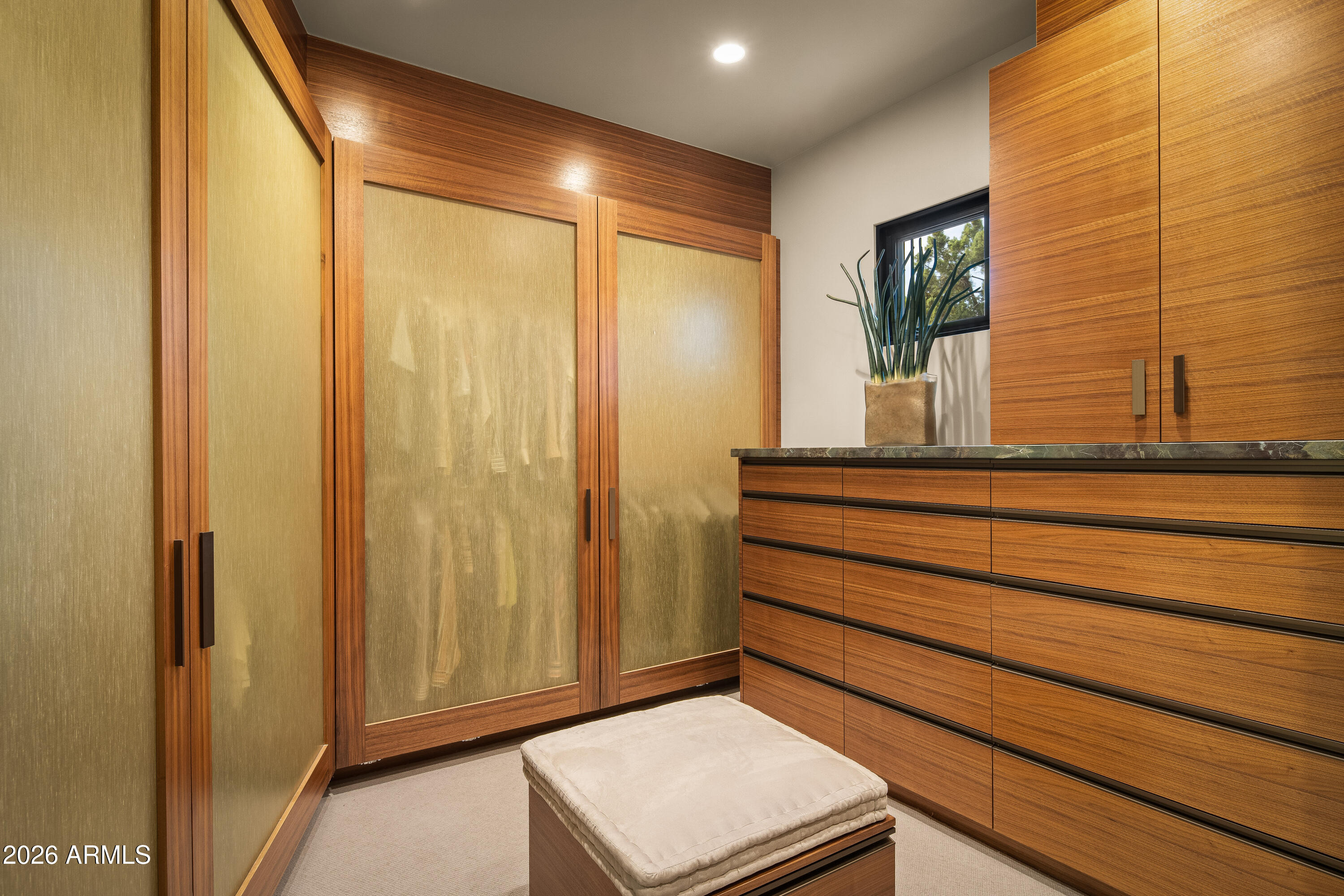 120 Paisano Road Sedona, AZ 86336 - Photo 20 of 54 PRIMARY CUSTOM CLOSET WITH WALNUT