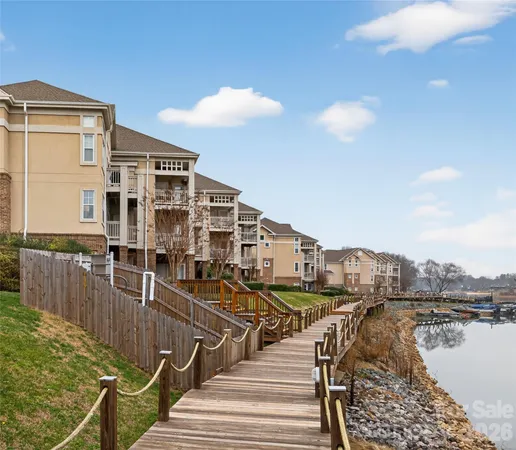 $525,000 | 104 Pier 33 Drive, Unit 317, Mooresville, NC 28117
