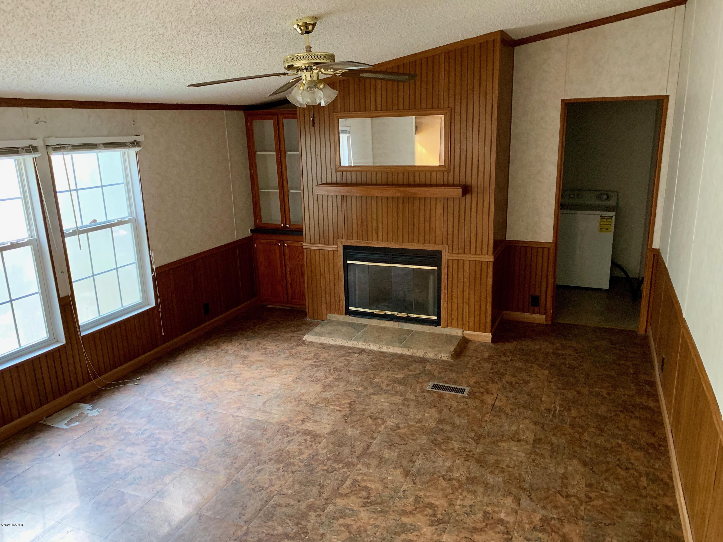 6736 Cemetery Road St. Martinville, LA 70582 - Photo 12 of 28 Gallery Image 12