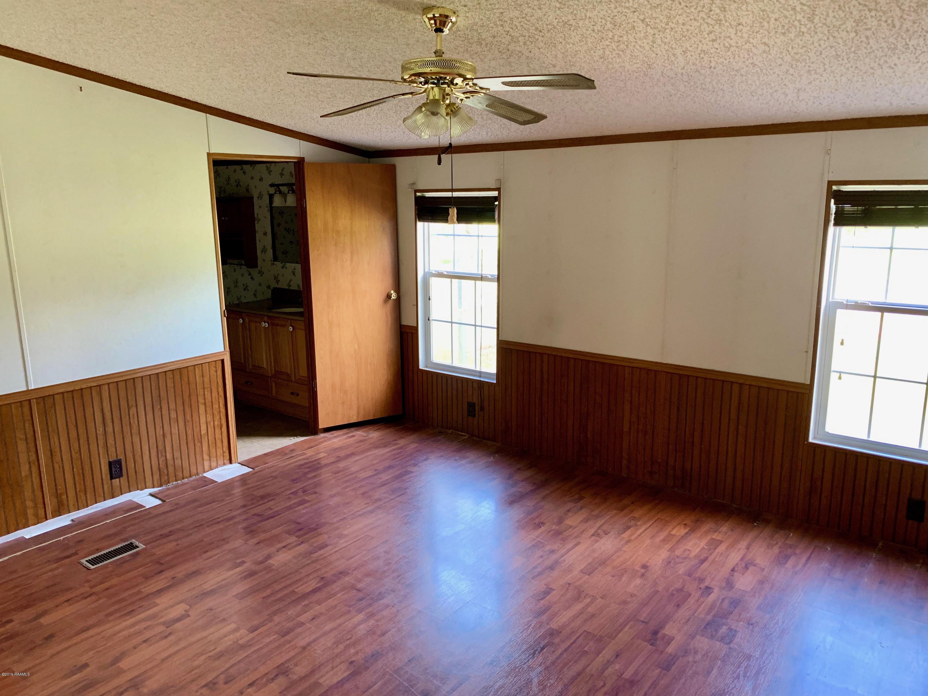 6736 Cemetery Road St. Martinville, LA 70582 - Photo 13 of 28 Gallery Image 13