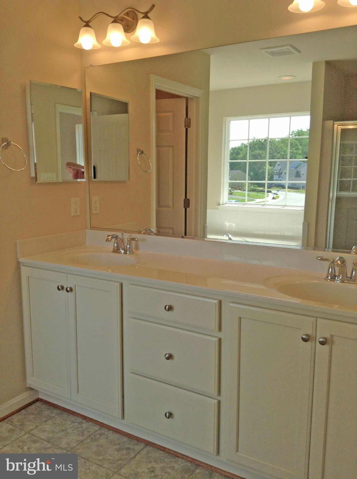 5288 Longbow Road King George, VA 22485 - Photo 27 of 30 Bath (Master)