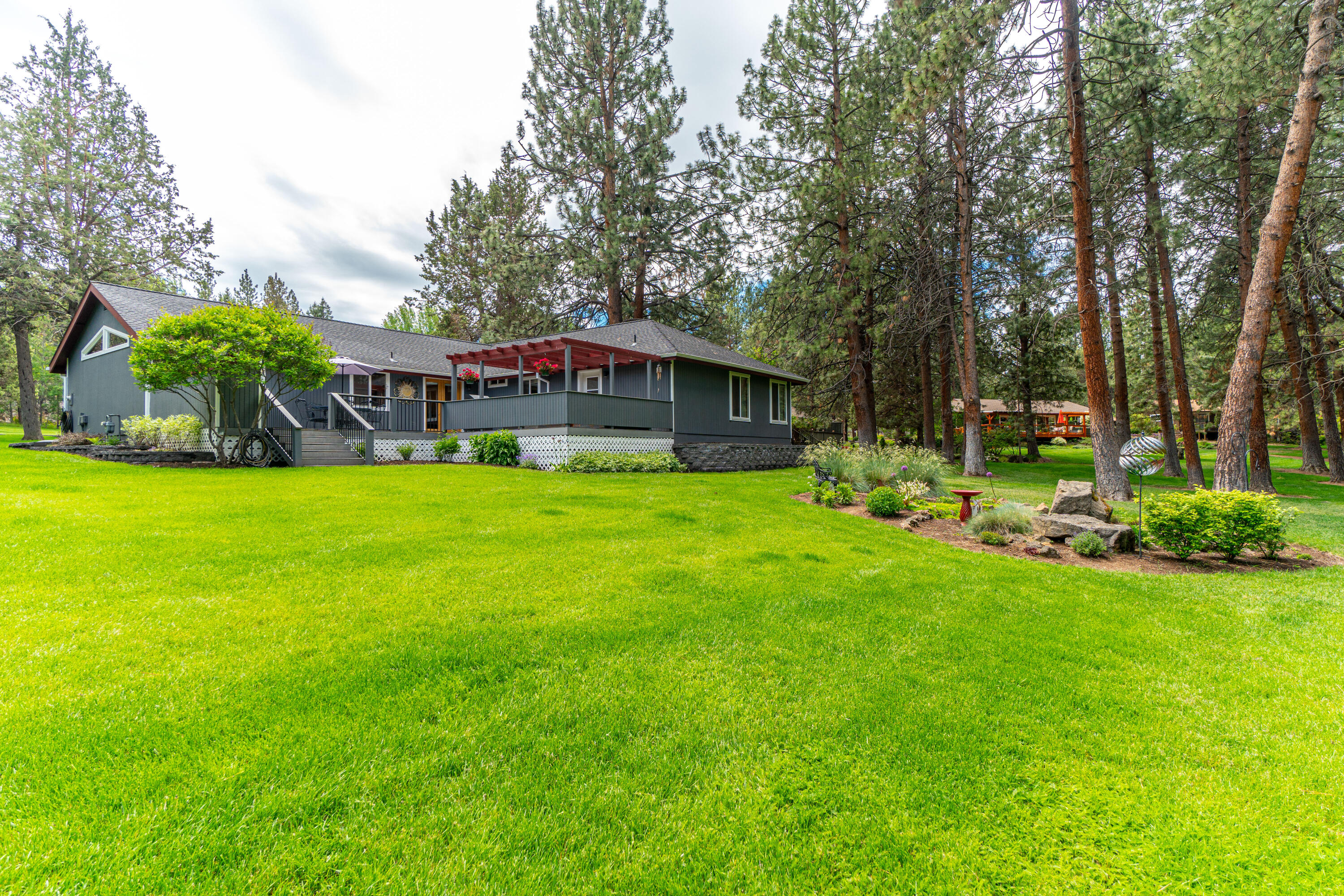 20380 Donkey Sled Road Bend, OR 97702 - Photo 15 of 47 RileyVisuals-9
