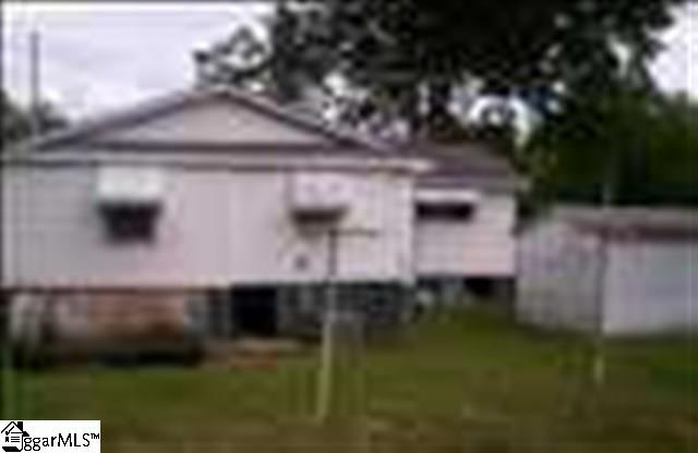 441 Little Acres Road Clinton, SC 29325 - Photo 3 of 7 Gallery Image 3