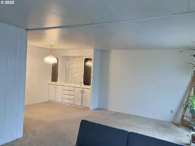 a view of washer and dryer