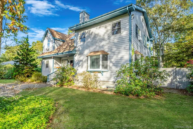 $849,000 | 484 Brookhaven Avenue, Riverhead, NY 11901