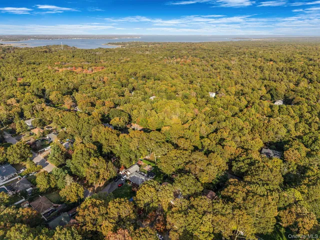 $849,000 | 484 Brookhaven Avenue, Riverhead, NY 11901