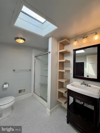 $2,800 | 2623 West 18th Street, Wilmington, DE 19806