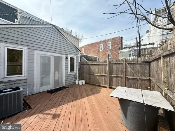 $2,800 | 2623 West 18th Street, Wilmington, DE 19806