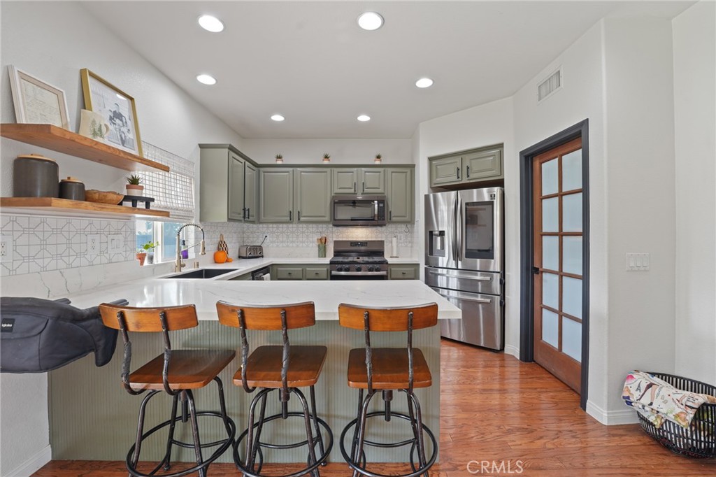 14289 Meadowlands Drive Riverside, CA 92503 - Photo 23 of 65