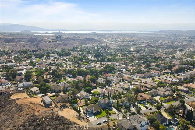 $799,900 | 14289 Meadowlands Drive, Riverside, CA 92503