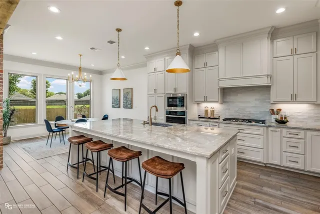 $650,000 | 531 Cocodrie Drive, Bossier City, LA 71112