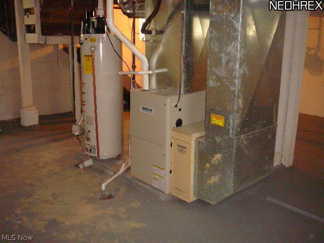 892 Selwyn Road Cleveland Heights, OH 44112 - Photo 10 of 10 NEWER HIGH EFFICENCY FURNACE, CENTRAL AIR AND HOT WATER TANK