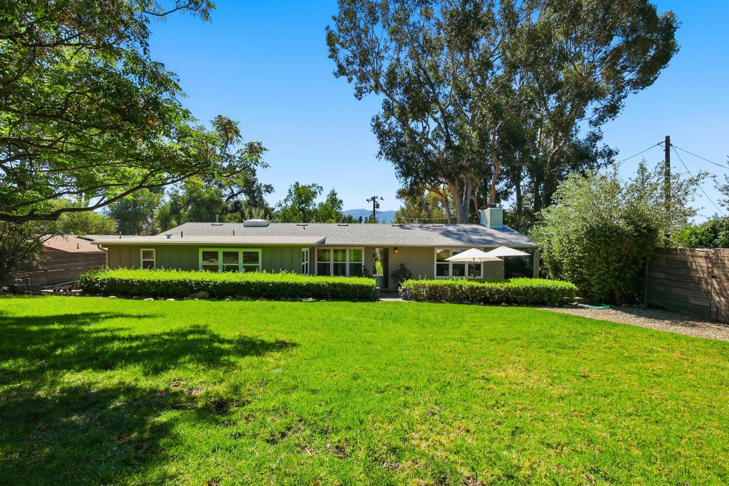 1310 McAndrew Road Ojai, CA 93023 - Photo 5 of 41