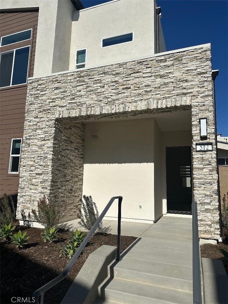 512 Nielson Irvine, CA 92618 - Photo 1 of 14 a view of house