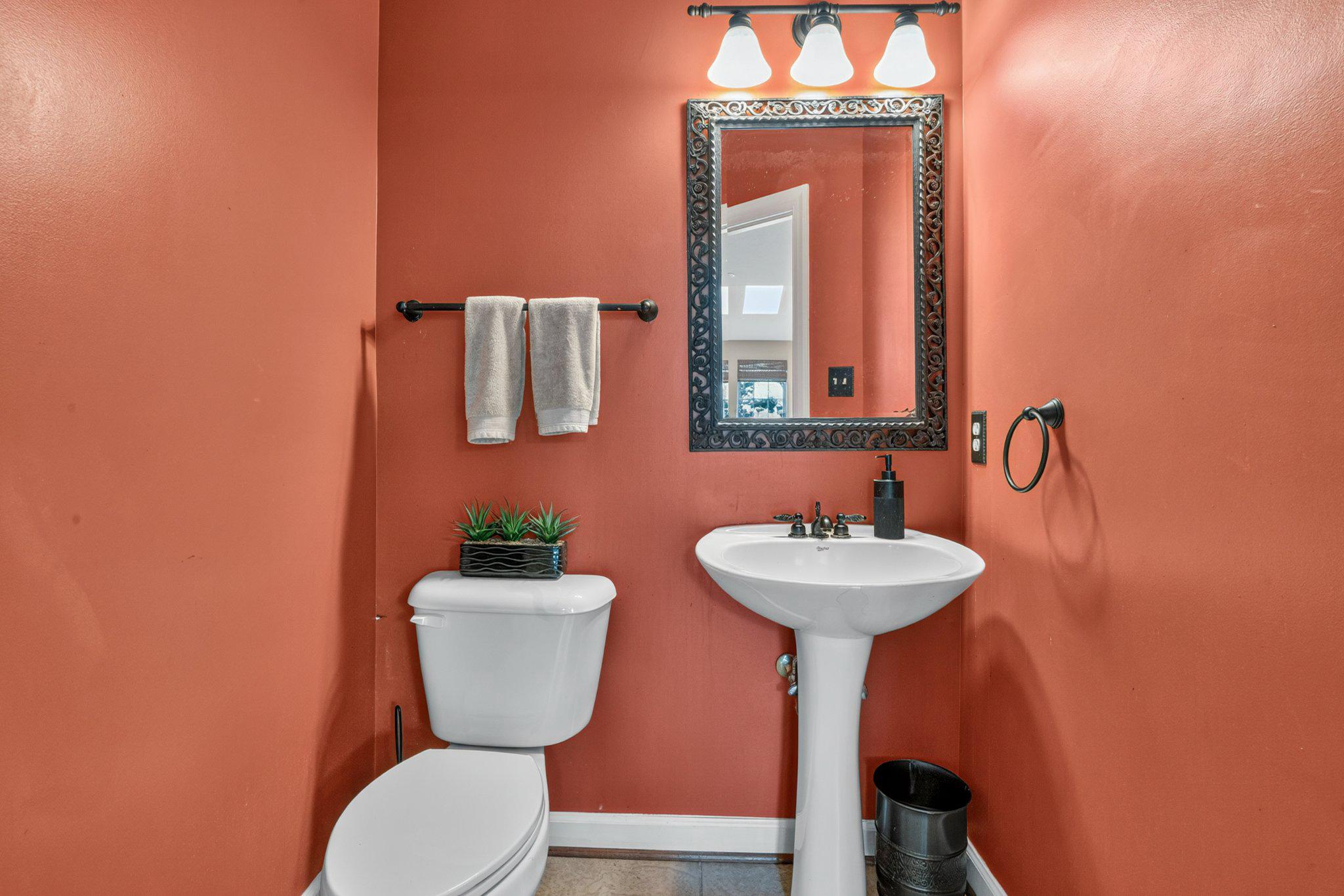 9202 Charterhouse Road Frederick, MD 21704 - Photo 11 of 44 Chic main floor powder room